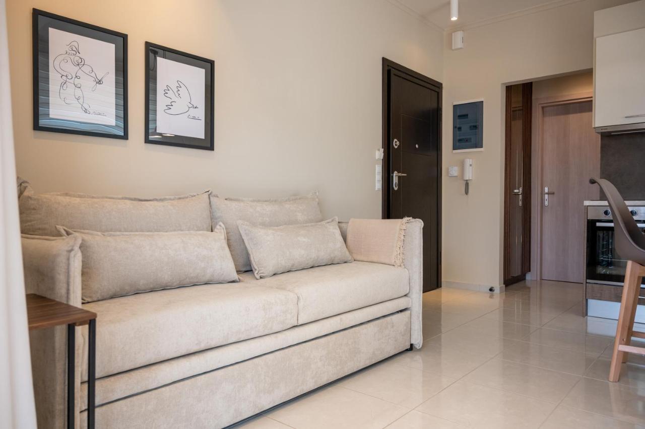 Konstantina'S Luxury Apartment นาฟปลิโอ ภายนอก รูปภาพ